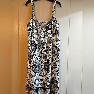 Knox Rose Black and White Floral Dress - Size XXL